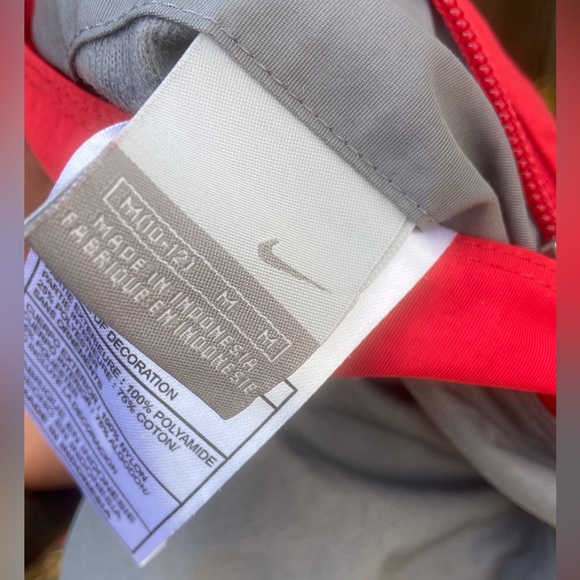 Y2K Women’s Nike reversible windbreaker zip up jacket - Picture 3 of 6
